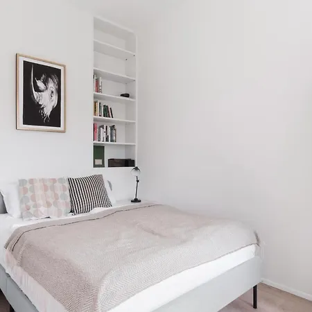 Prague Days - Minimalist Flat - Trendy Karlin Apartment Exterior photo