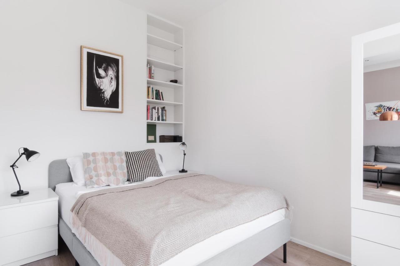 Days - Minimalist Flat - Trendy Karlin Praha