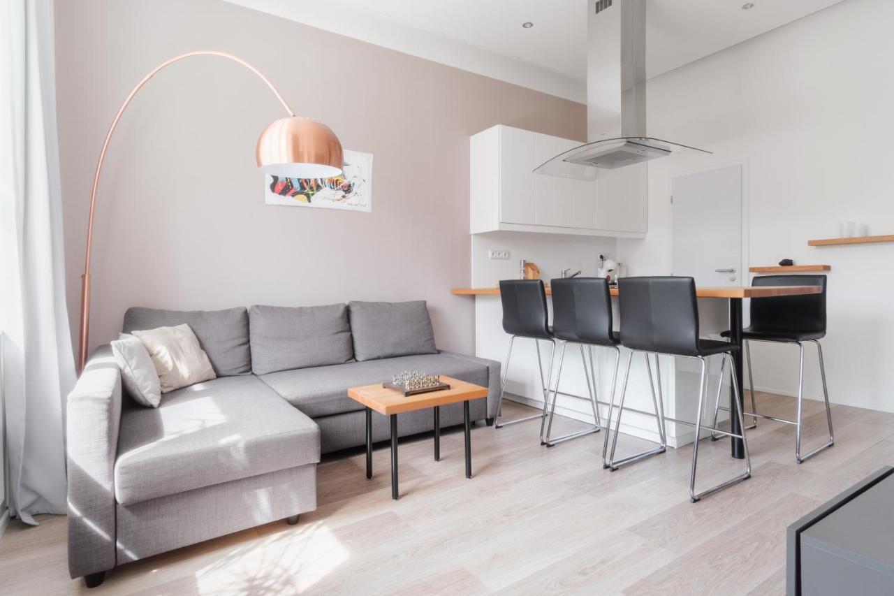 Apartmán Days - Minimalist Flat - Trendy Karlin Praha