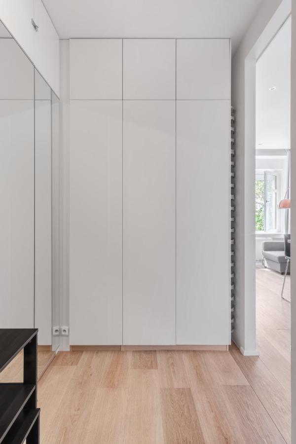 Days - Minimalist Flat - Trendy Karlin * Praha